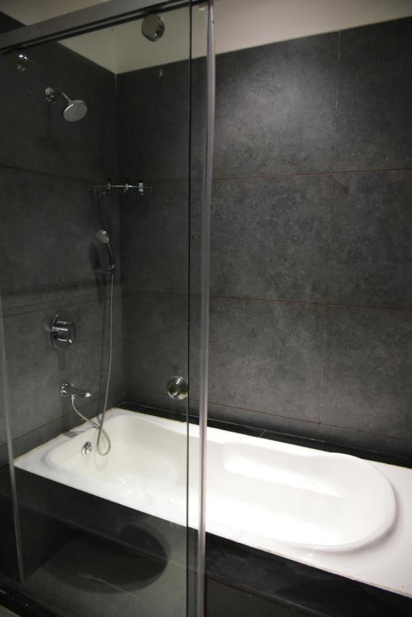Hotel Crystal Grand Haldwāni 외부 사진